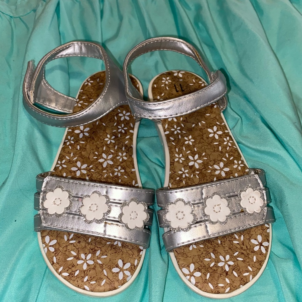 Girls sandals size 11